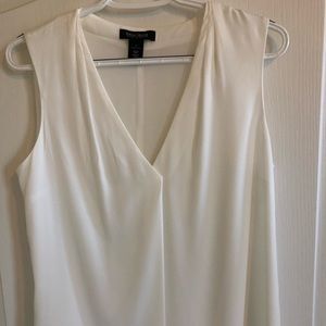 White House Black Market lined sleeveless blouse.